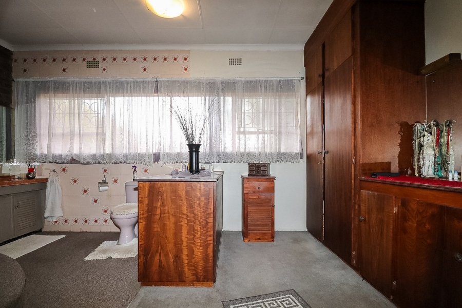 4 Bedroom Property for Sale in Stilfontein Ext 4 North West